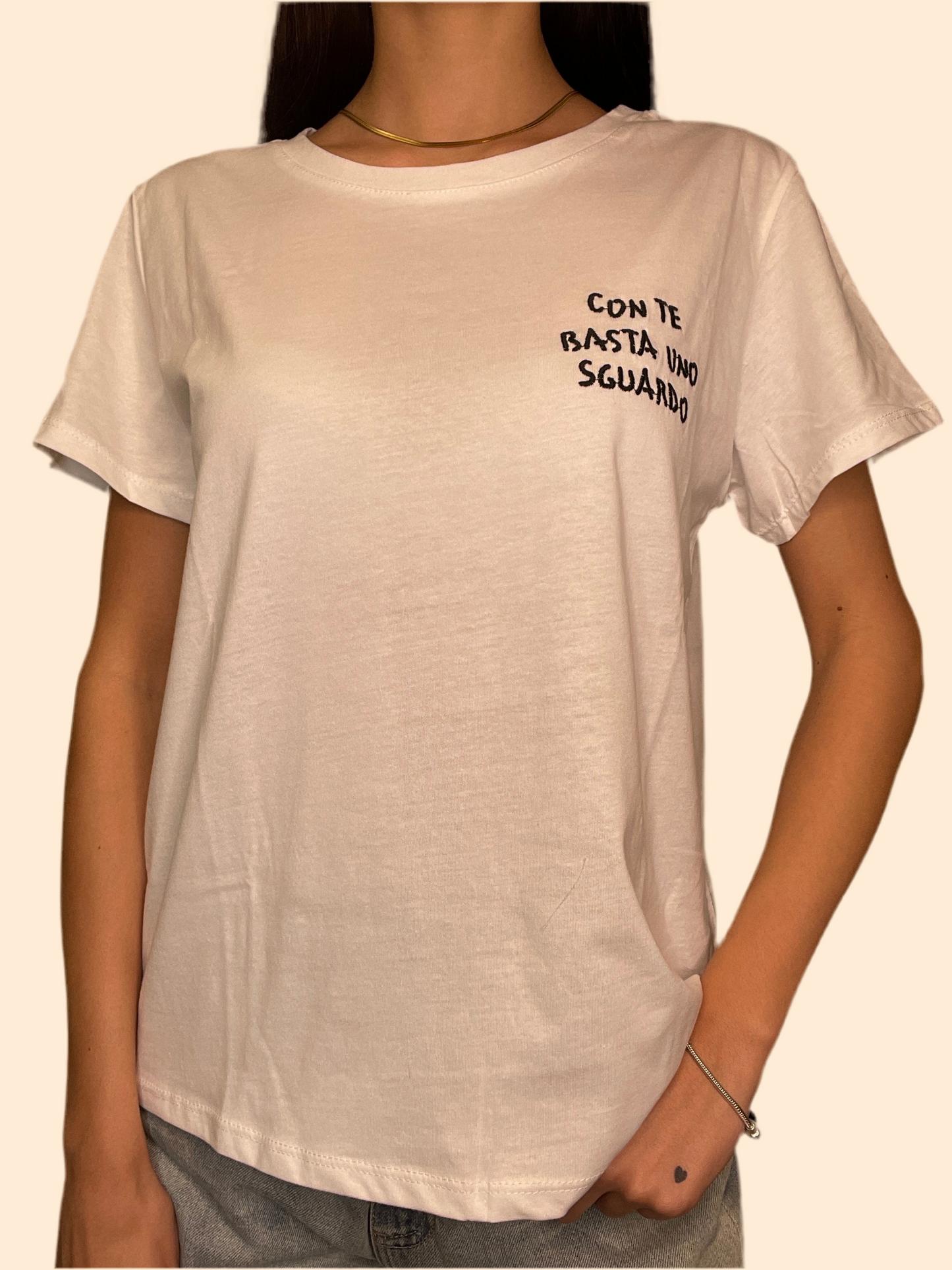 T-shirt Con te basta uno sguardo