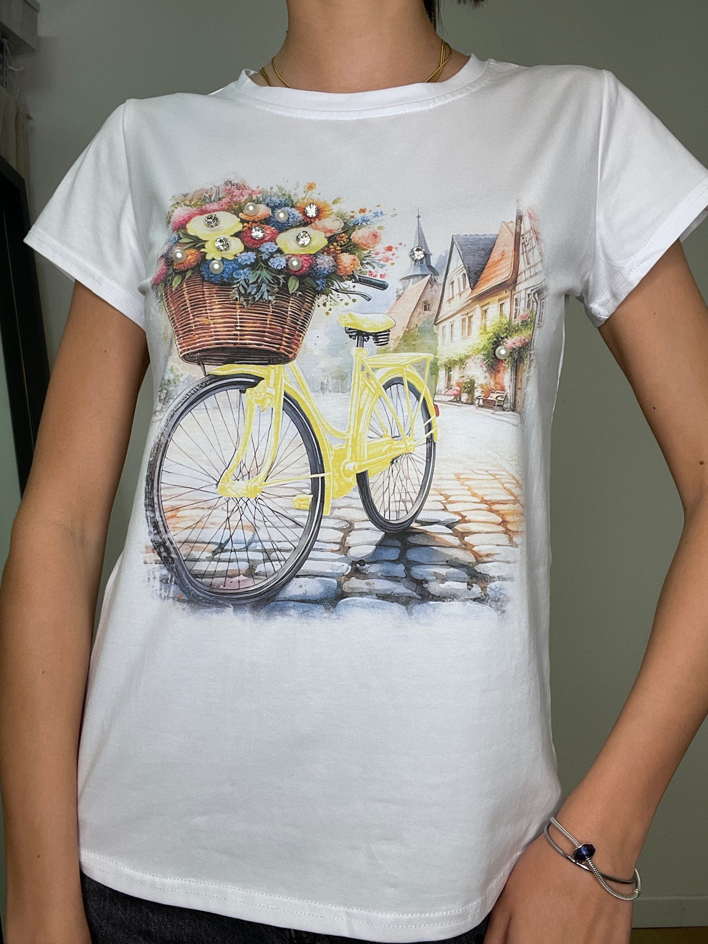 T-shirt flower