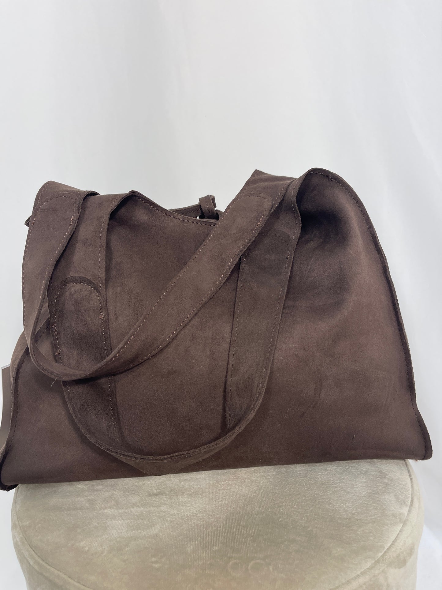 Borsa Nora