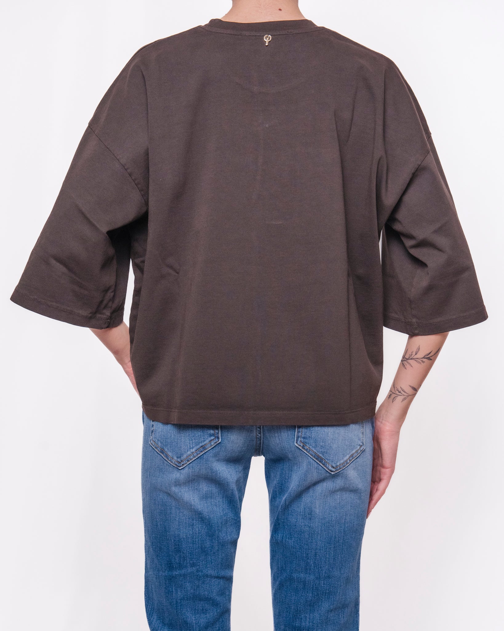 T-shirt oversize con maniche a campana Donna  -  M02E0052