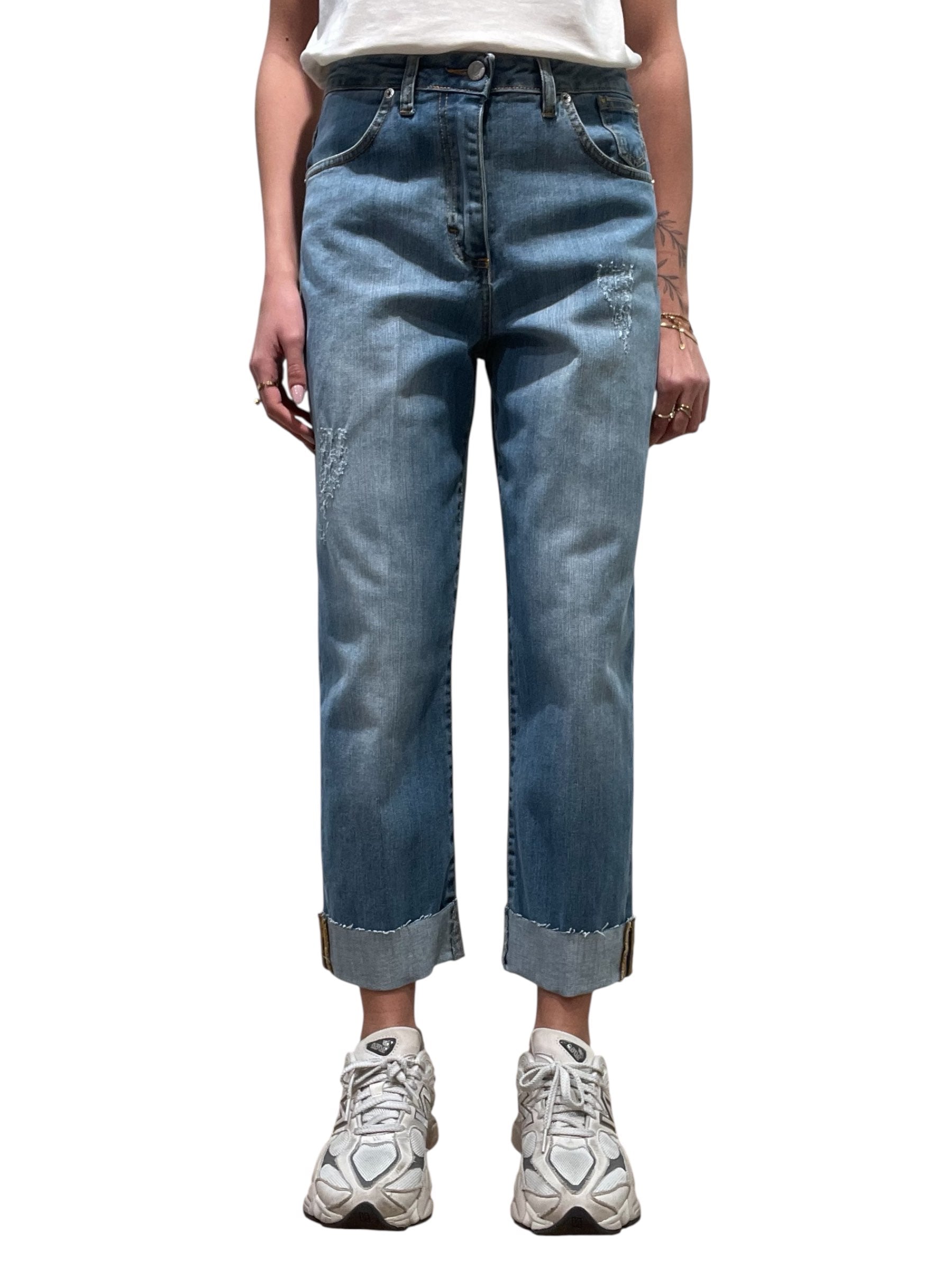 Jeans straight vita alta con strappi e risvolto Donna  -  AF237