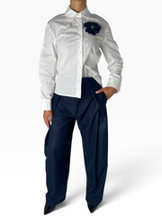 Camicia sagomata con fiore applicato Donna  -  8142CI