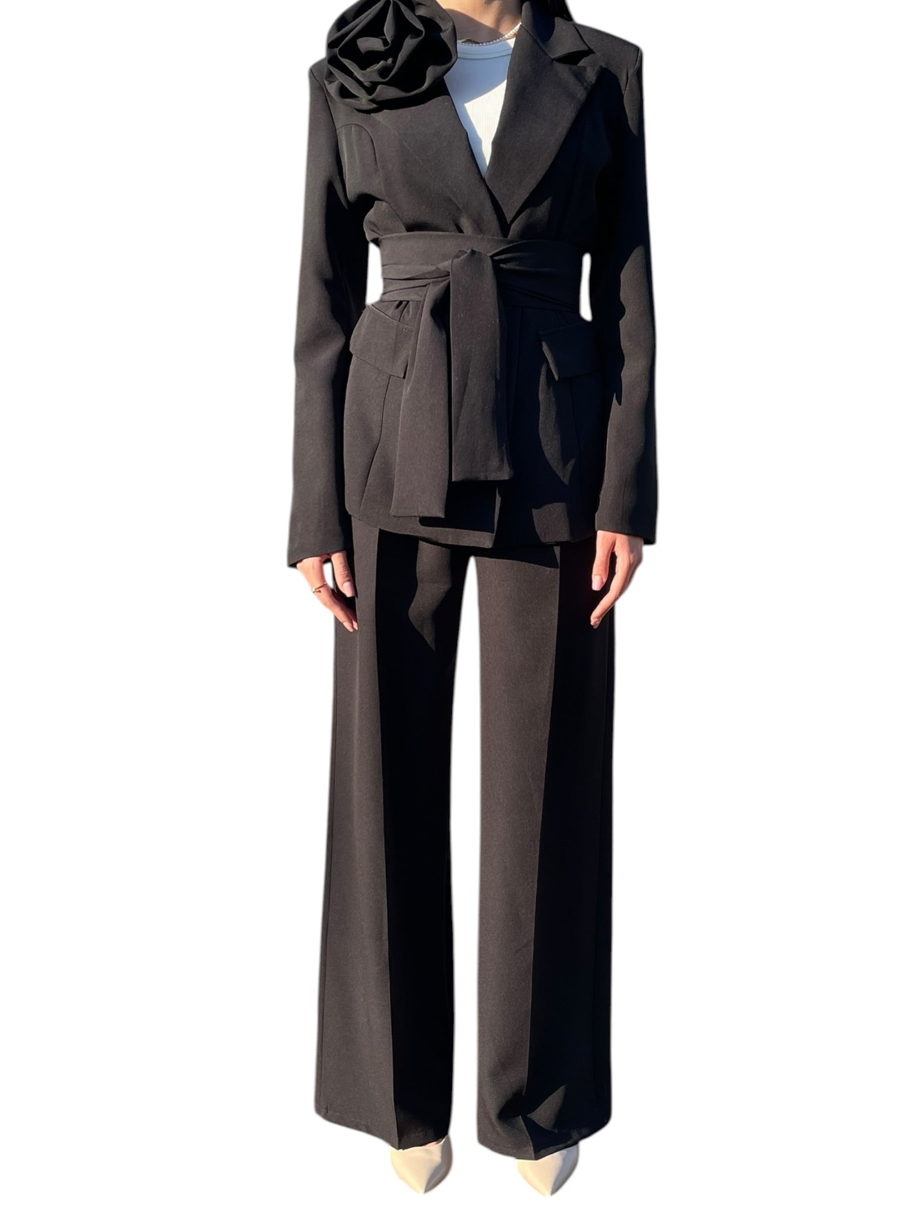 Completo blazer e pantalone wide leg con rosa applicata Donna  -  25119BO