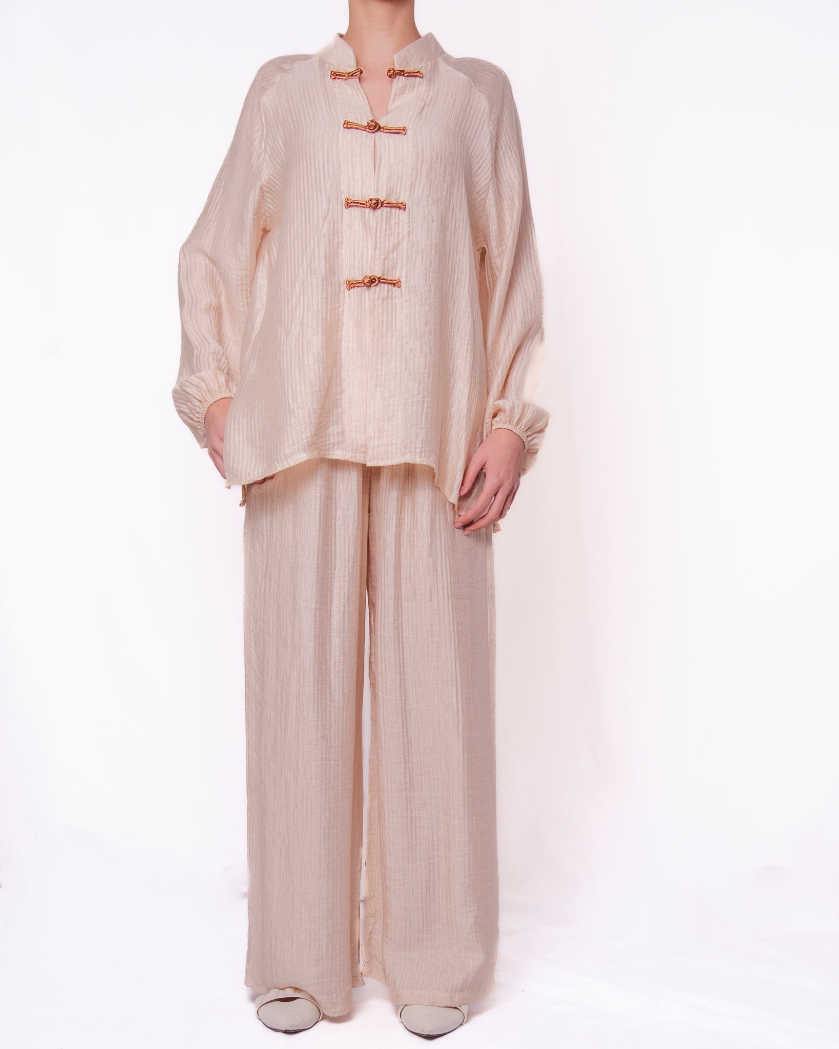 Camicia oversize stile orientale chiusura a nodo Donna  -  7001V