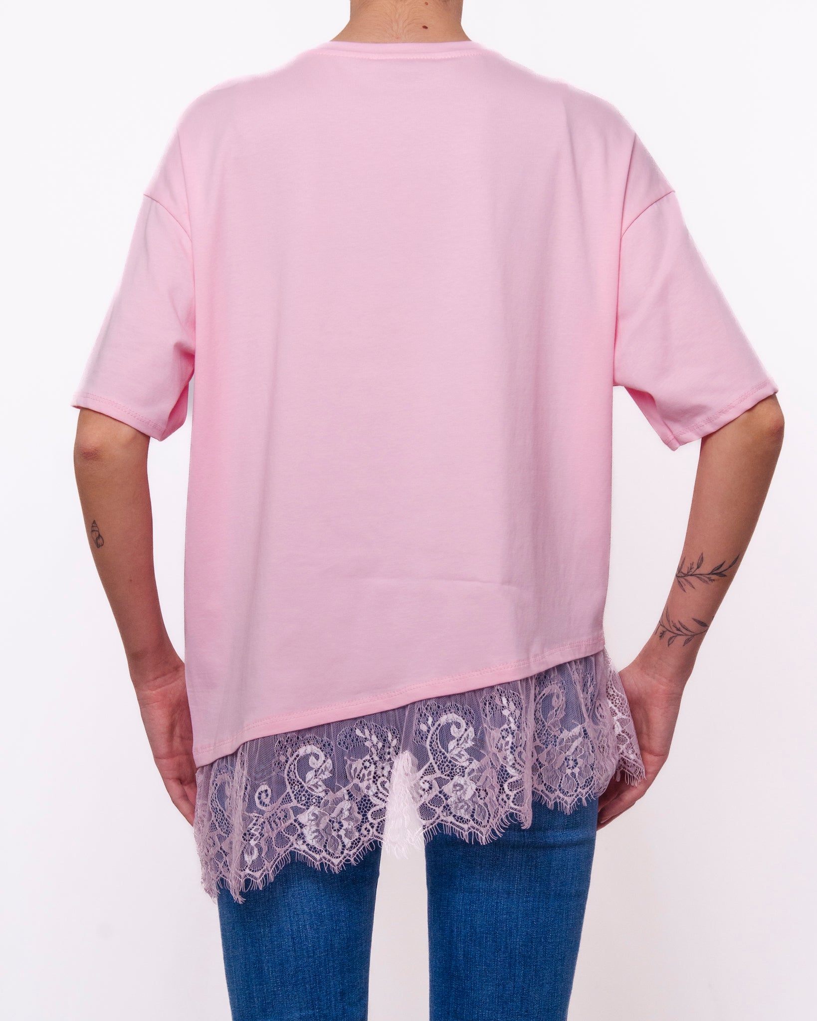 T-shirt Oversize con Orlo in Pizzo Asimmetrico Donna  -  8516KA
