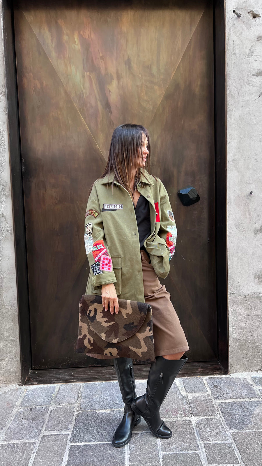 MILITARY, MA CON STILE 