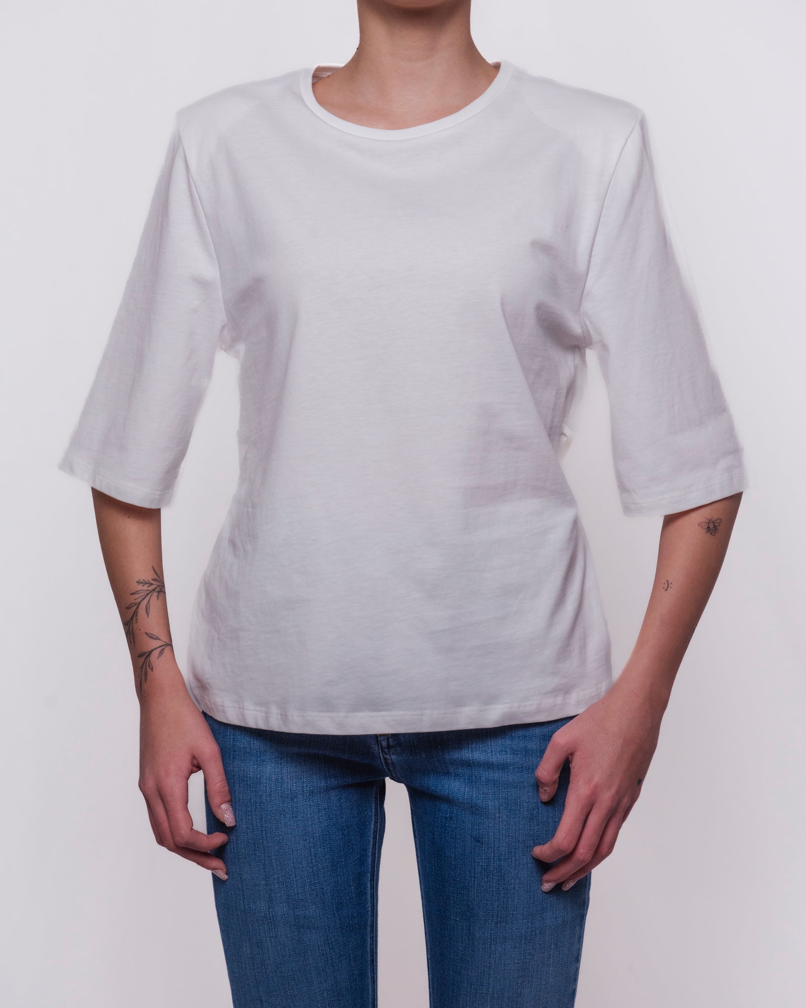 T-shirt Manica Tre Quarti con Lacci sul Retro Donna  -  VAB0192