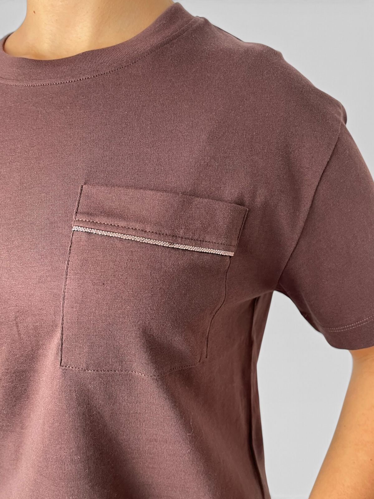 T-shirt morbida con taschino gioiello Donna  -  MW2610009