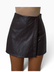 Short eco-pelle pattina portafoglio Donna  -  35020CI