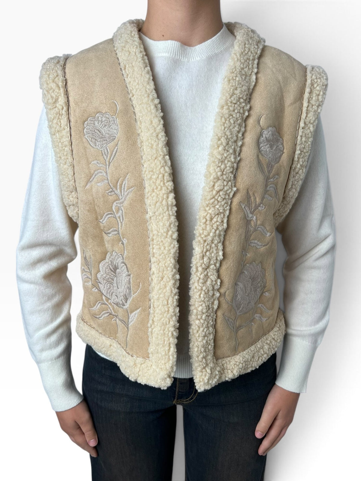 Gilet ricamato effetto montone Donna  -  40292