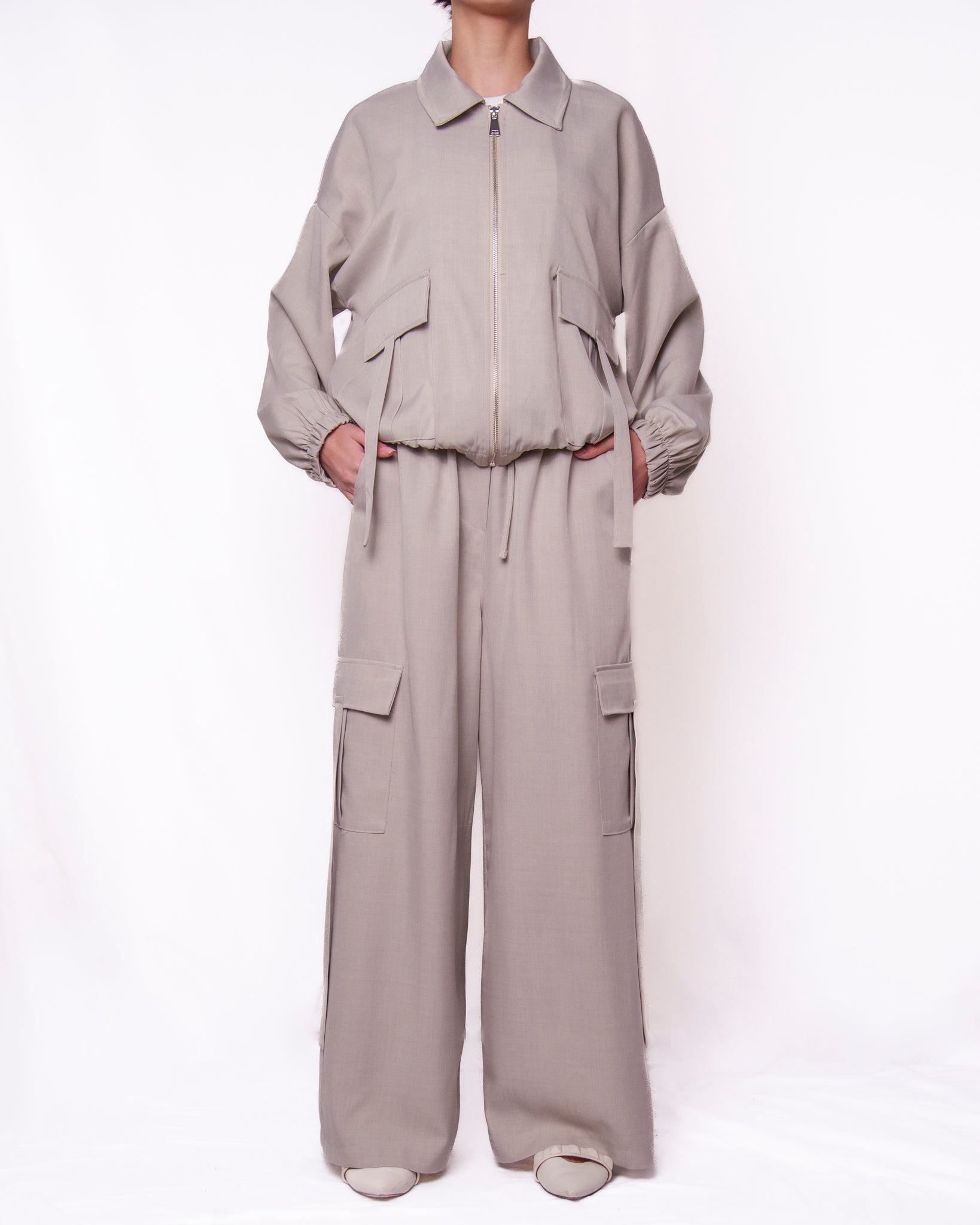 Coordinato bomber e pantalone cargo wide leg Donna  -  83068V