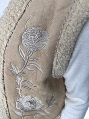 Gilet ricamato effetto montone Donna  -  40292